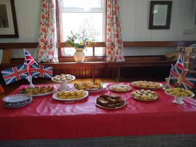 Delicious spread - sweet & savoury :)